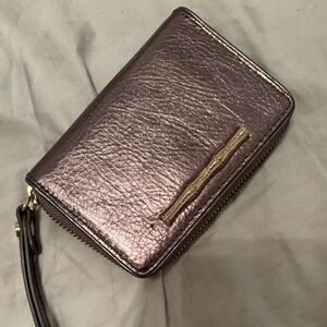 Elaine Turner wallet